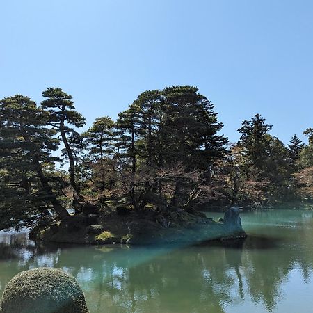 Aparthotel ゆいまーるeast - Yuimaru East à Kanazawa Extérieur photo